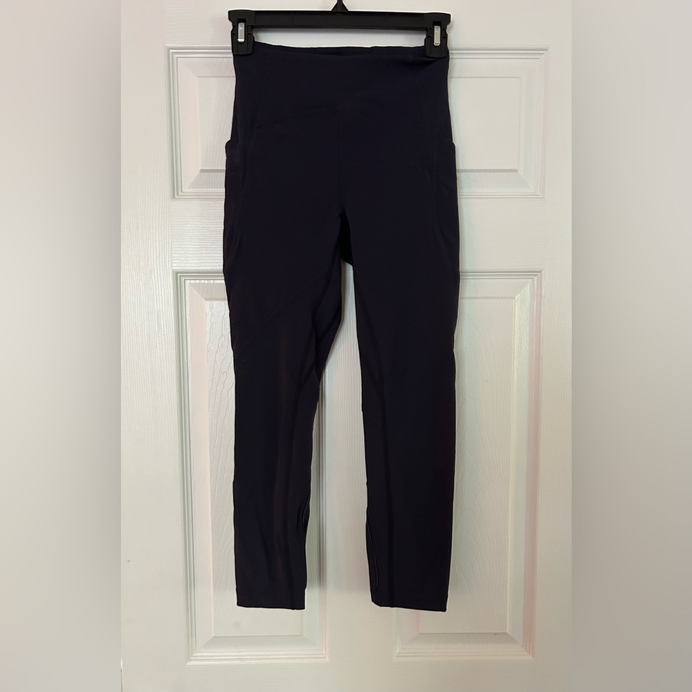 Lululemon Wunder Train High-Rise Crop with Pockets 23” - Picture 4 of 6
